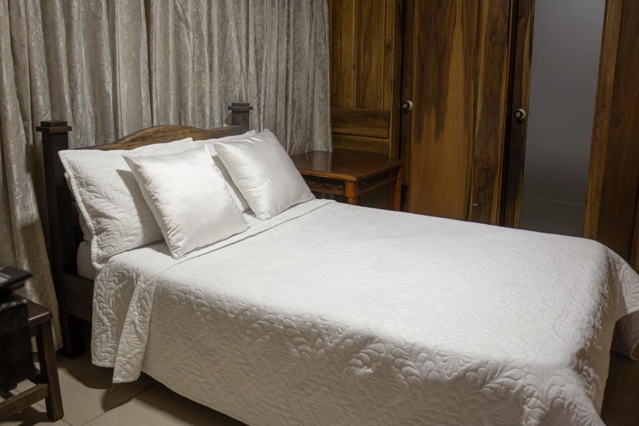 Ayenda Marana Hotel Manizales Ngoại thất bức ảnh