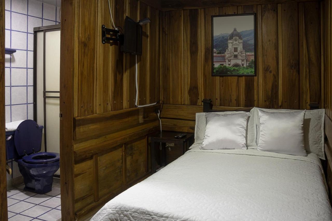 Ayenda Marana Hotel Manizales Ngoại thất bức ảnh
