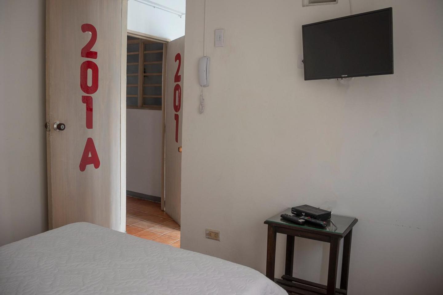 Ayenda Marana Hotel Manizales Ngoại thất bức ảnh